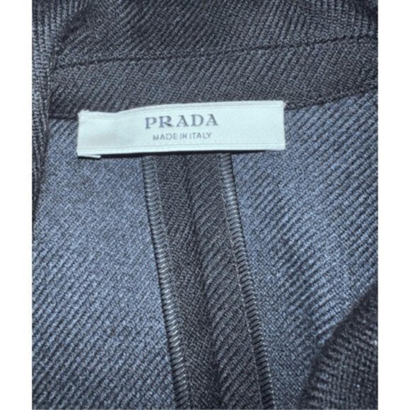 Prada blazer black sz 40 Long Sleeve Office Siren Secretary Minimalist Emo - Picture 5 of 12